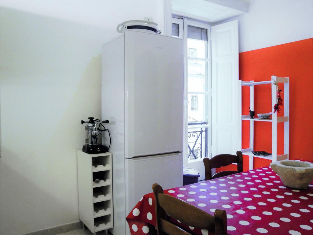 Garibaldi Holiday House Napoli Ngoại thất bức ảnh