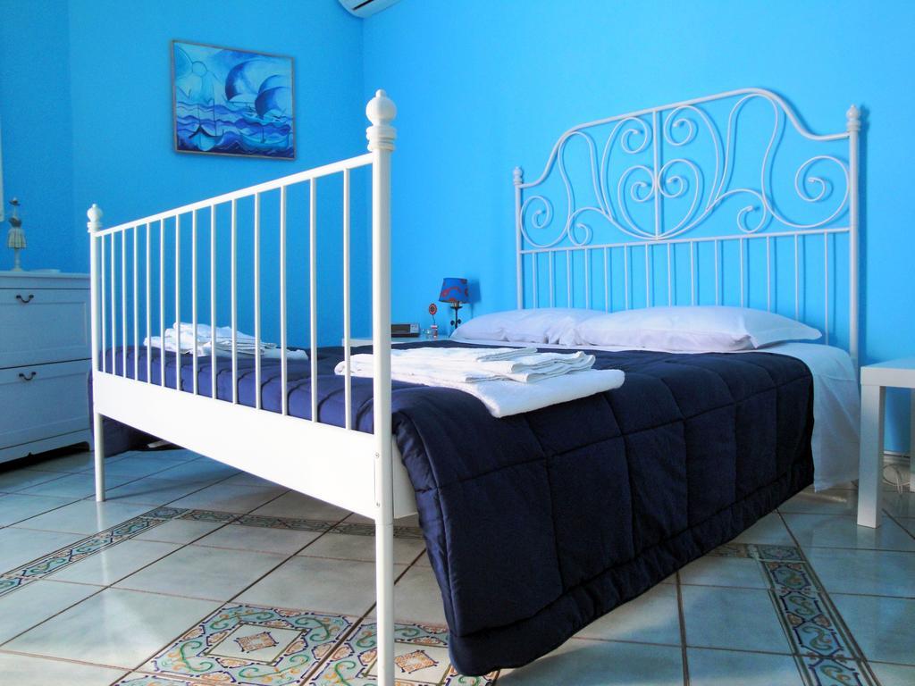 Garibaldi Holiday House Napoli Ngoại thất bức ảnh